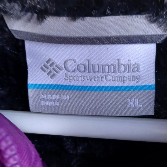 Columbia Women’s Heavy Parka XLarge  Purple Hood  Faux Fur Lining. - Picture 6 of 9